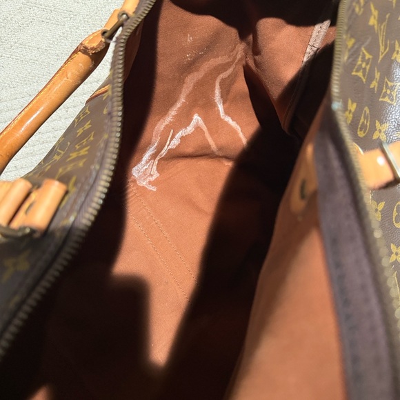 Authentic louis Vuitton Travel bag Vintage not budging past 380 - Picture 4 of 5